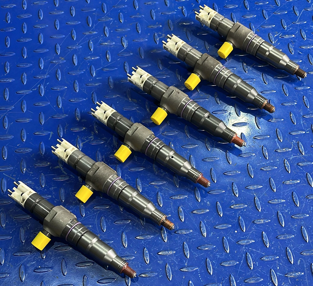 Mercedes Injector Atego Arocs Euro 6 A9362187 - Befecskendező szelep - Teherautó: 4 kép. Mercedes Injector Atego Arocs Euro 6 A9362187 - Befecskendező szelep - Teherautó: 4 kép.