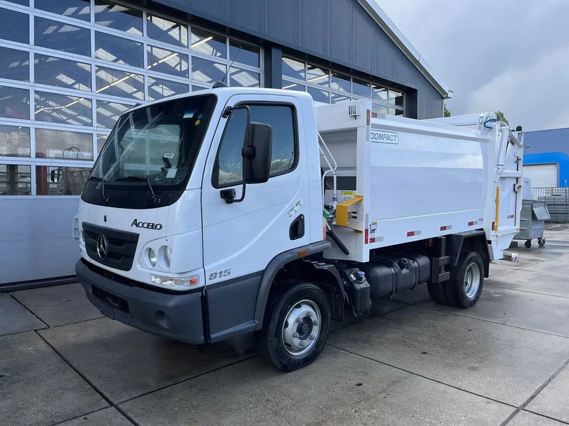 Mercedes-Benz Accelo 815 4x2 Garbage Compactor (2 units) Accelo 815 4x2 Garbage Compactor (2 units) - Szemetesautó: 1 kép. Mercedes-Benz Accelo 815 4x2 Garbage Compactor (2 units) Accelo 815 4x2 Garbage Compactor (2 units) - Szemetesautó: 1 kép.