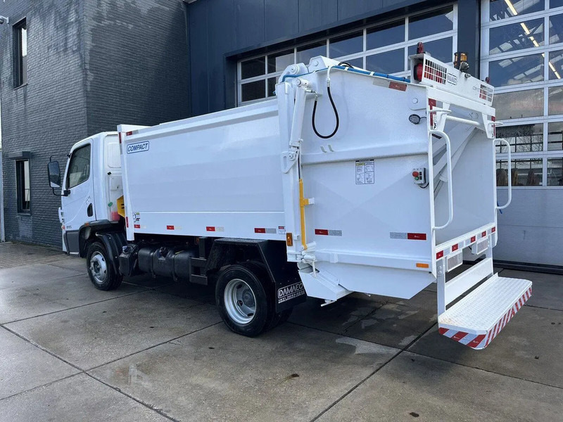Mercedes-Benz Accelo 815 4x2 Garbage Compactor (2 units) Accelo 815 4x2 Garbage Compactor (2 units) - Szemetesautó: 3 kép. Mercedes-Benz Accelo 815 4x2 Garbage Compactor (2 units) Accelo 815 4x2 Garbage Compactor (2 units) - Szemetesautó: 3 kép.