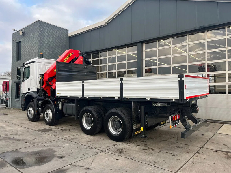 Mercedes-Benz Arocs 4140 K 8x4 Crane Truck - Darus autó: 3 kép. Mercedes-Benz Arocs 4140 K 8x4 Crane Truck - Darus autó: 3 kép.