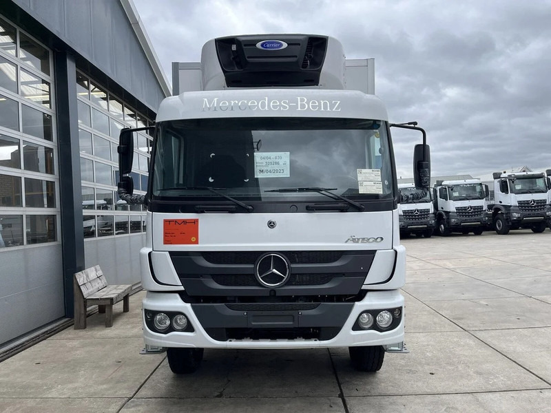 Mercedes-Benz Atego 1725 4x4 Refrigerator Truck (6 units) - Hűtős teherautó: 4 kép. Mercedes-Benz Atego 1725 4x4 Refrigerator Truck (6 units) - Hűtős teherautó: 4 kép.