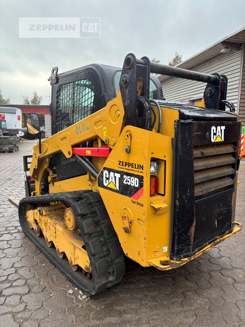 Cat 259D - Mini homlokrakodó: 4 kép. Cat 259D - Mini homlokrakodó: 4 kép.