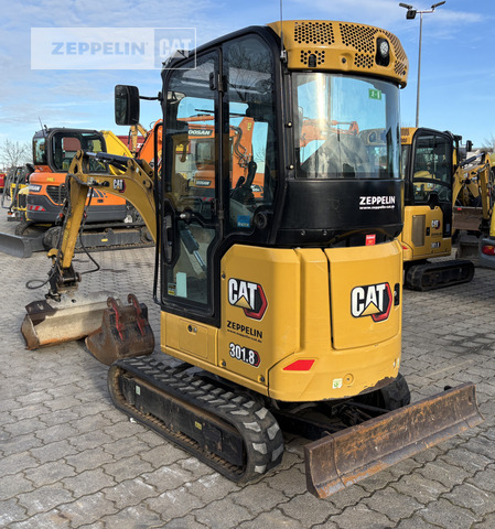 Cat 301.8-05A - Minikotró: 5 kép. Cat 301.8-05A - Minikotró: 5 kép.