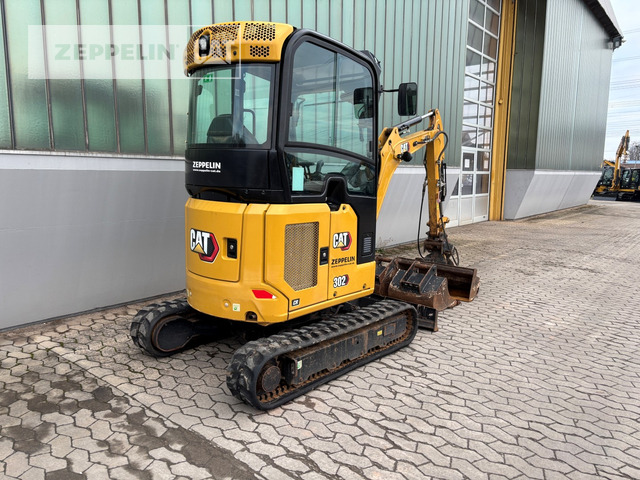 Cat 302-05A CR - Minikotró: 4 kép. Cat 302-05A CR - Minikotró: 4 kép.
