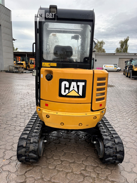Cat 302.7D - Minikotró: 4 kép. Cat 302.7D - Minikotró: 4 kép.