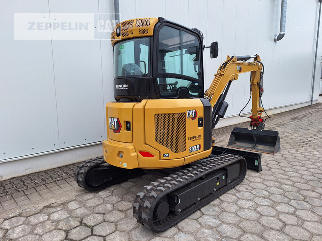Cat 303.5CR-07 - Minikotró: 3 kép. Cat 303.5CR-07 - Minikotró: 3 kép.