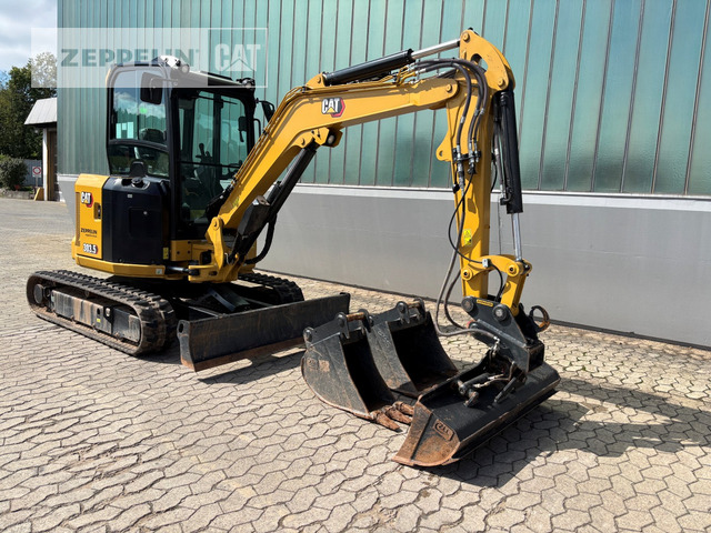Cat 303.5CR-07 - Minikotró: 4 kép. Cat 303.5CR-07 - Minikotró: 4 kép.