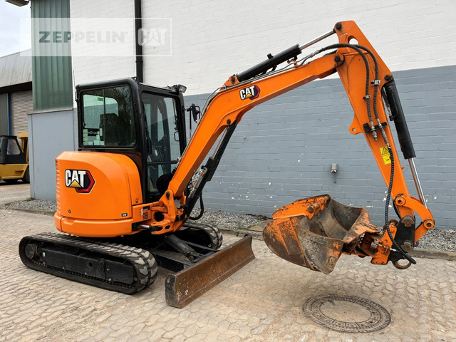 Cat 303.5ECR - Minikotró: 5 kép. Cat 303.5ECR - Minikotró: 5 kép.