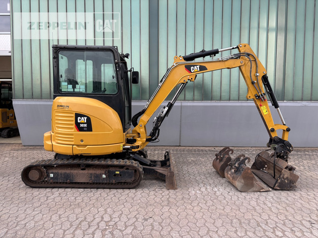 Cat 303ECR - Minikotró: 5 kép. Cat 303ECR - Minikotró: 5 kép.