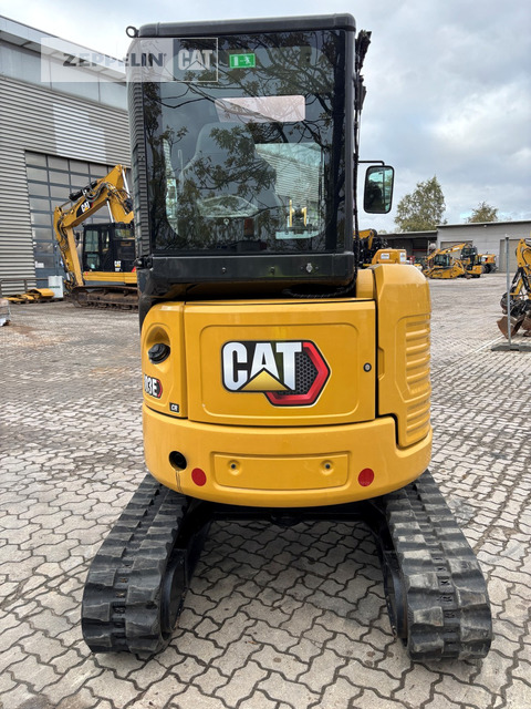 Cat 303ECR - Minikotró: 5 kép. Cat 303ECR - Minikotró: 5 kép.
