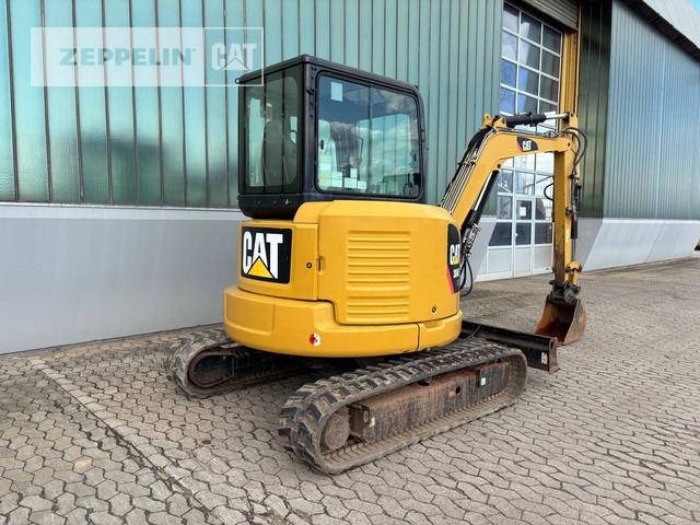 Cat 304ECR - Minikotró: 3 kép. Cat 304ECR - Minikotró: 3 kép.