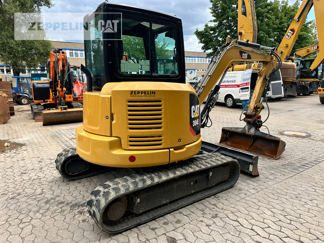 Cat 304ECR - Minikotró: 1 kép. Cat 304ECR - Minikotró: 1 kép.