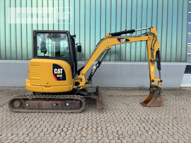 Cat 304ECR - Minikotró: 2 kép. Cat 304ECR - Minikotró: 2 kép.