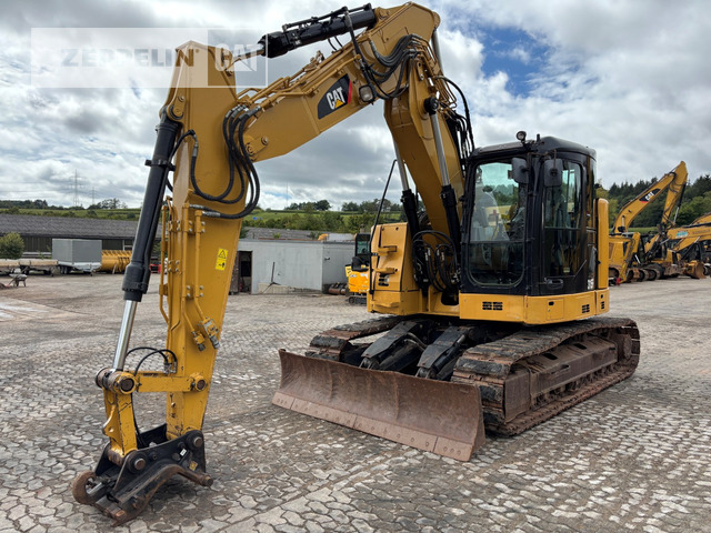 Cat 315FL - Lánctalpas kotró: 2 kép. Cat 315FL - Lánctalpas kotró: 2 kép.