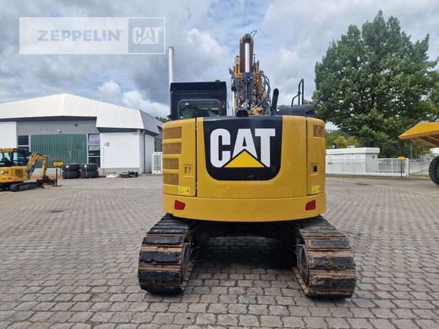 Cat 315FL - Lánctalpas kotró: 5 kép. Cat 315FL - Lánctalpas kotró: 5 kép.