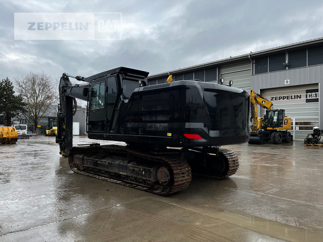 Cat 330OEM - Bontó kotrógép: 5 kép. Cat 330OEM - Bontó kotrógép: 5 kép.