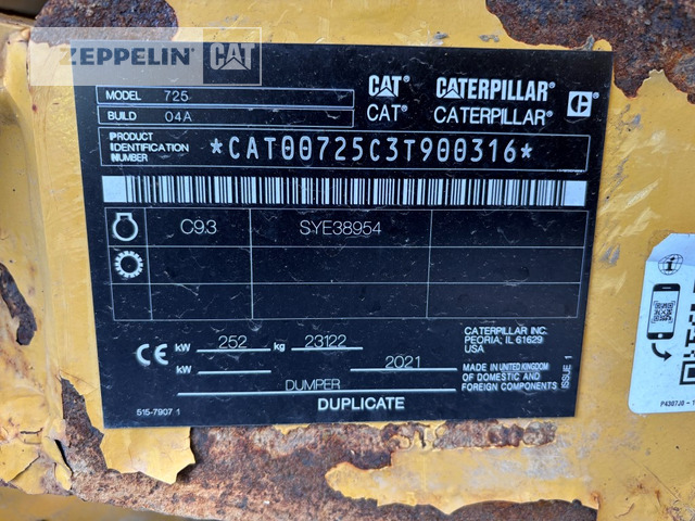 Cat 725-04A - Csuklós dömper: 2 kép. Cat 725-04A - Csuklós dömper: 2 kép.