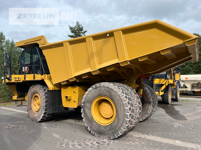 Cat 775G - Bánya teherautó: 3 kép. Cat 775G - Bánya teherautó: 3 kép.