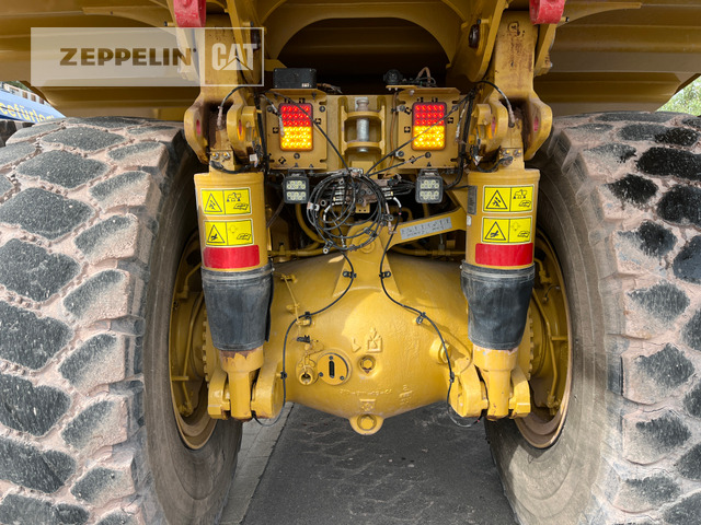 Cat 775G - Bánya teherautó: 5 kép. Cat 775G - Bánya teherautó: 5 kép.