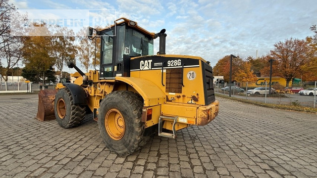 Cat 928G - Gumikerekes homlokrakodó: 3 kép. Cat 928G - Gumikerekes homlokrakodó: 3 kép.