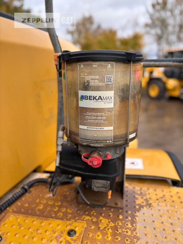 Cat 950M - Gumikerekes homlokrakodó: 5 kép. Cat 950M - Gumikerekes homlokrakodó: 5 kép.