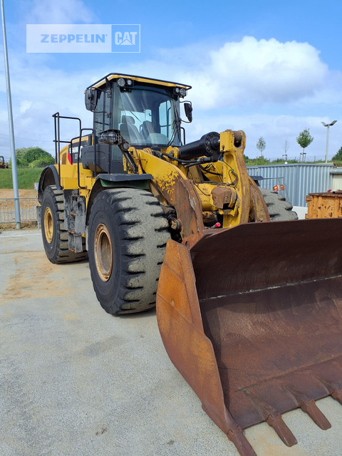 Cat 966MXE - Gumikerekes homlokrakodó: 1 kép. Cat 966MXE - Gumikerekes homlokrakodó: 1 kép.