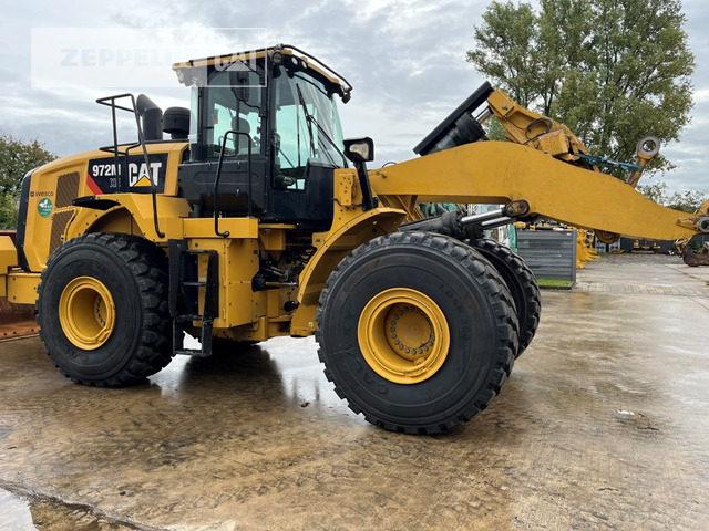 Cat 972MXE - Gumikerekes homlokrakodó: 3 kép. Cat 972MXE - Gumikerekes homlokrakodó: 3 kép.