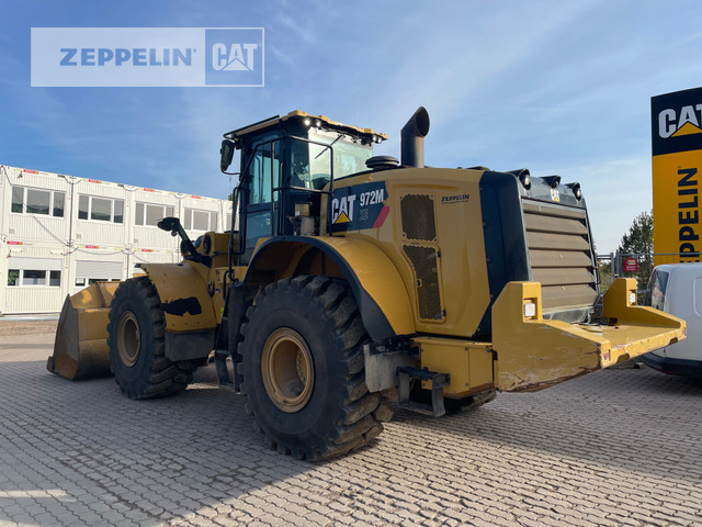 Cat 972MXE - Gumikerekes homlokrakodó: 3 kép. Cat 972MXE - Gumikerekes homlokrakodó: 3 kép.