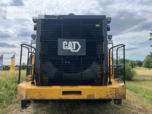 Cat 988KXE - Gumikerekes homlokrakodó: 5 kép. Cat 988KXE - Gumikerekes homlokrakodó: 5 kép.