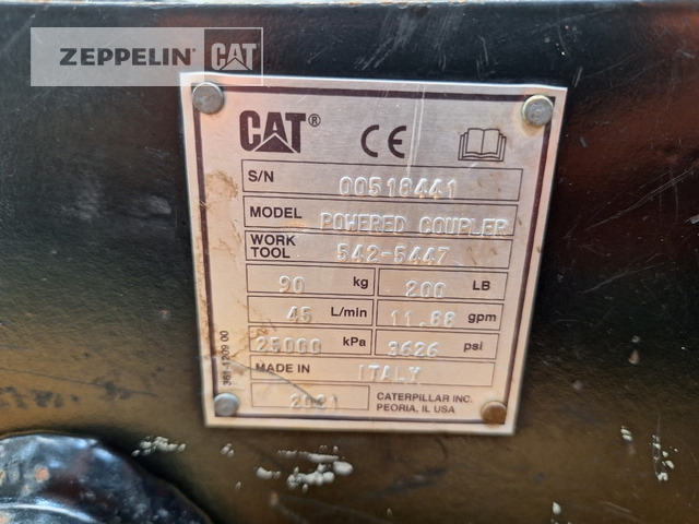 Cat CW10H - Gyorscsatlakozó - Építőipari gépek: 3 kép. Cat CW10H - Gyorscsatlakozó - Építőipari gépek: 3 kép.