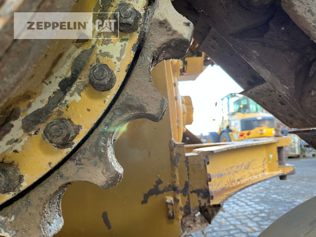 Cat D5 lízing Cat D5: 16 kép.