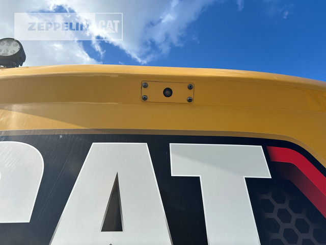 Cat M318-07A - Gumikerekes kotró: 4 kép. Cat M318-07A - Gumikerekes kotró: 4 kép.