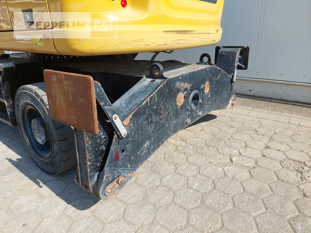 Cat MH3024-06C lízing Cat MH3024-06C: 29 kép.