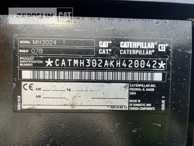 Cat MH3024-07A - Hulladék kotró: 2 kép. Cat MH3024-07A - Hulladék kotró: 2 kép.