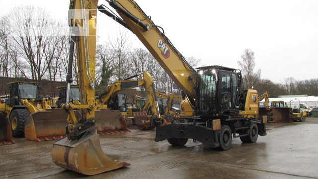 Cat MH3024-07A - Hulladék kotró: 2 kép. Cat MH3024-07A - Hulladék kotró: 2 kép.