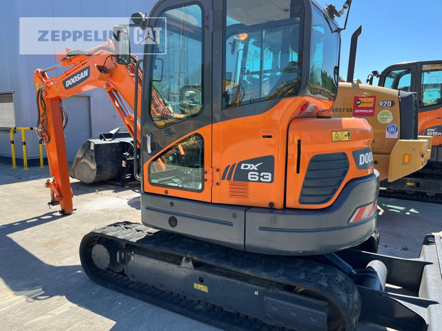 Doosan DX63-3 - Minikotró: 1 kép. Doosan DX63-3 - Minikotró: 1 kép.
