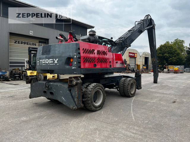 Fuchs MHL335E - Hulladék kotró: 4 kép. Fuchs MHL335E - Hulladék kotró: 4 kép.