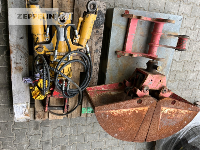 Hydraulik-Greifer-Technologie Greifer ZZ2-400 - Csipegető kanál: 1 kép. Hydraulik-Greifer-Technologie Greifer ZZ2-400 - Csipegető kanál: 1 kép.