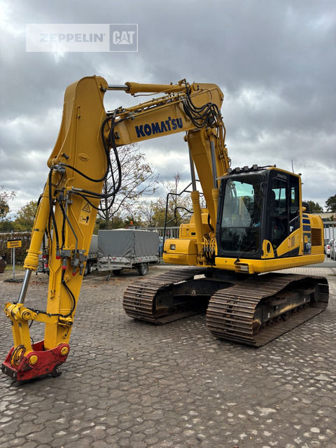 Komatsu PC170 - Lánctalpas kotró: 1 kép. Komatsu PC170 - Lánctalpas kotró: 1 kép.
