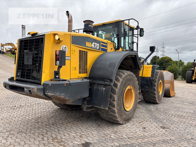 Komatsu WA470-7 - Gumikerekes homlokrakodó: 2 kép. Komatsu WA470-7 - Gumikerekes homlokrakodó: 2 kép.