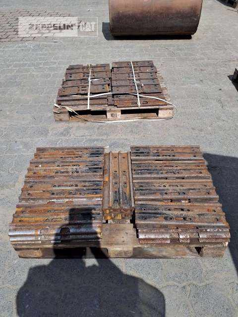 Komponenten KETTE - Lánctalp - Építőipari gépek: 3 kép. Komponenten KETTE - Lánctalp - Építőipari gépek: 3 kép.