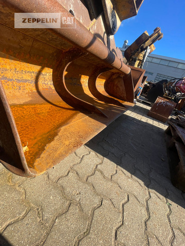 Komponenten Prim.-Prod Komponent - Rakodókanál: 3 kép. Komponenten Prim.-Prod Komponent - Rakodókanál: 3 kép.