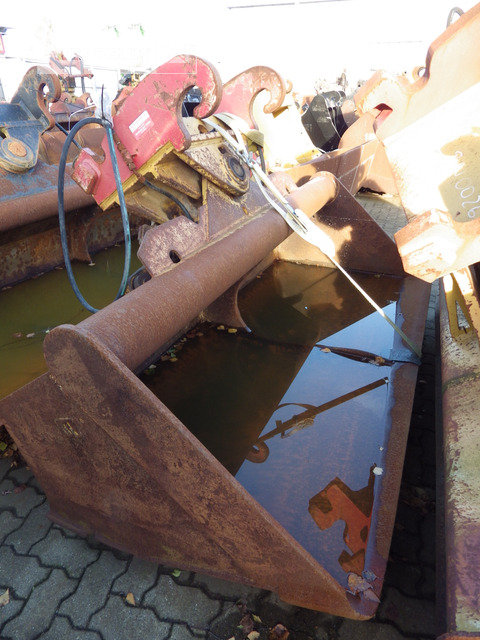 Komponenten Prim.-Prod Komponent - Kotró kanál: 2 kép. Komponenten Prim.-Prod Komponent - Kotró kanál: 2 kép.