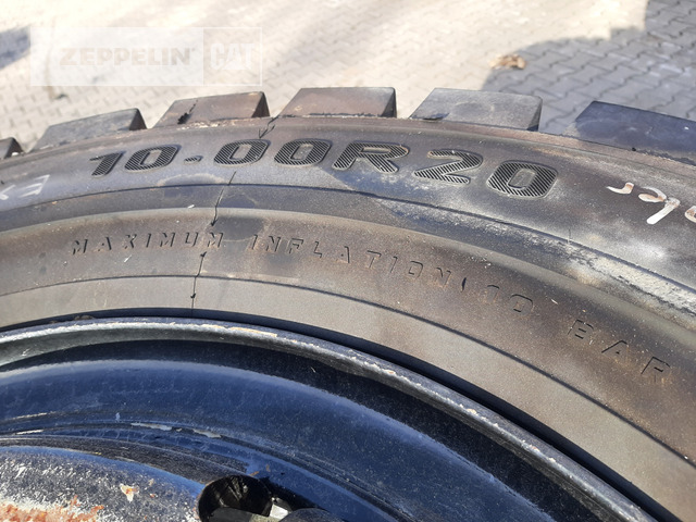 Komponenten Rädersatz - Gumiabroncs - Építőipari gépek: 5 kép. Komponenten Rädersatz - Gumiabroncs - Építőipari gépek: 5 kép.