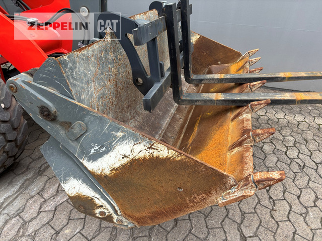 Liebherr L506 lízing Liebherr L506: 16 kép. Liebherr L506 lízing Liebherr L506: 16 kép.