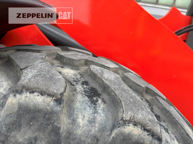 Liebherr L506 lízing Liebherr L506: 8 kép. Liebherr L506 lízing Liebherr L506: 8 kép.