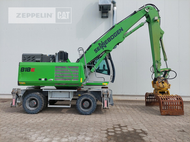 Sennebogen 818 - Hulladék kotró: 5 kép. Sennebogen 818 - Hulladék kotró: 5 kép.