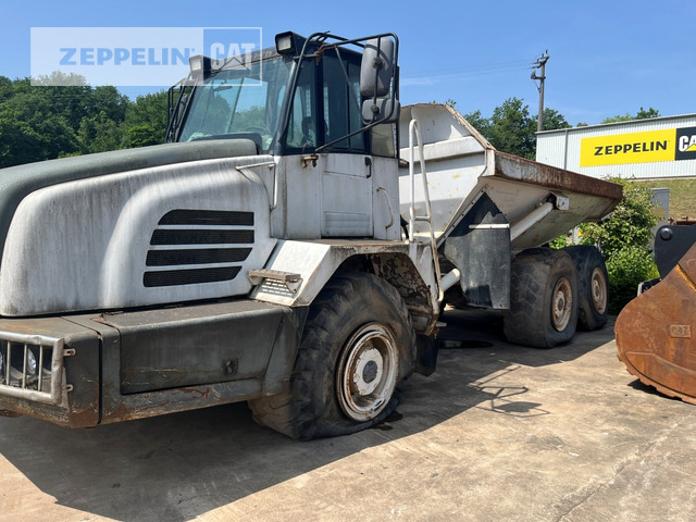 Terex TA25 - Csuklós dömper: 1 kép. Terex TA25 - Csuklós dömper: 1 kép.