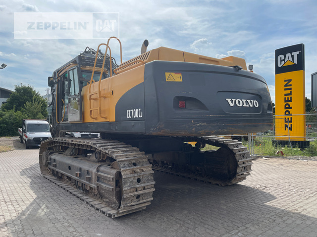 Volvo EC700 CL - Lánctalpas kotró: 3 kép. Volvo EC700 CL - Lánctalpas kotró: 3 kép.