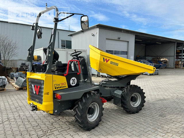 Wacker DW30 - Csuklós dömper: 1 kép. Wacker DW30 - Csuklós dömper: 1 kép.